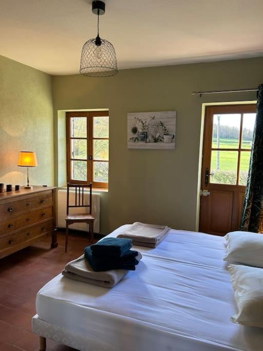 La Maison De Barbara La Guiche Eksteriør bilde